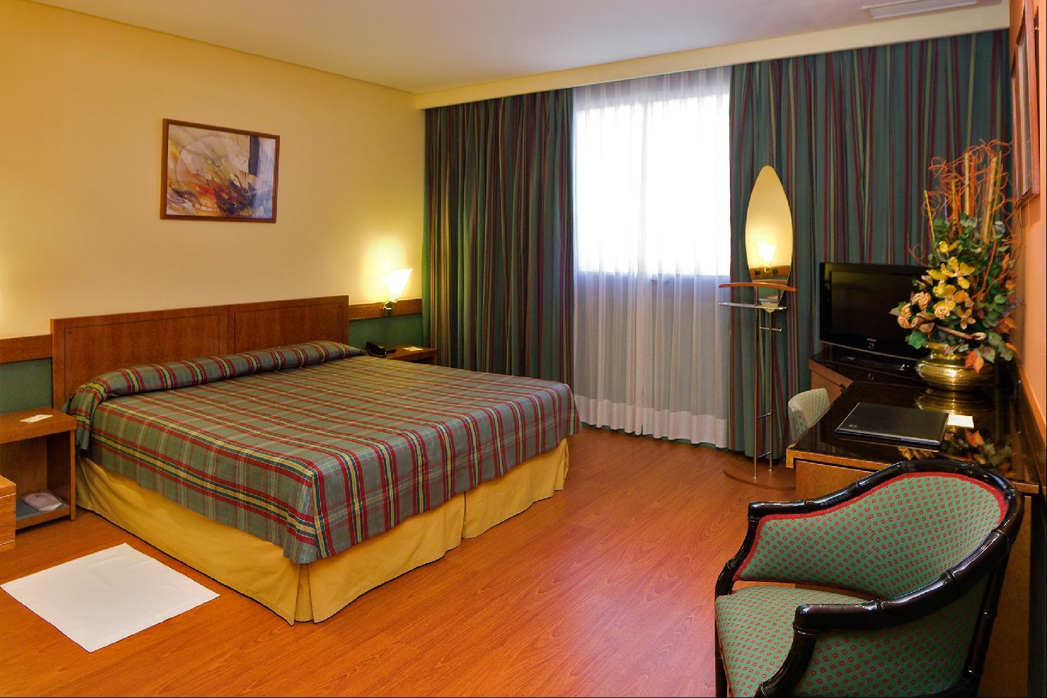 Mercure Carlton Rioja Logroño Quarto foto